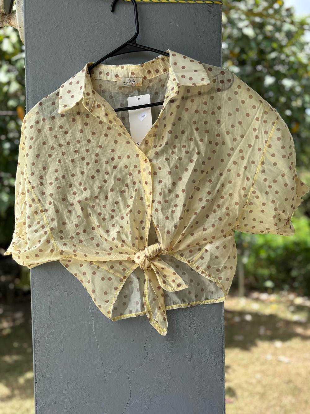 Polka Dot Tie-Front Yellow Crop Blouse size Large